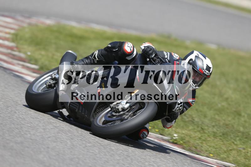 /45 10.08.2025 Plüss Moto Sport ADR/Freies Fahren/39